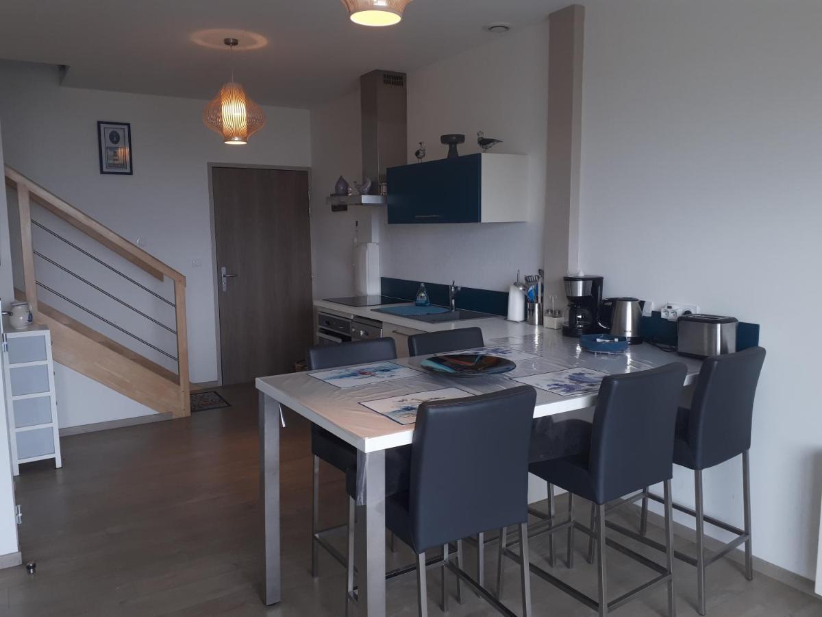 Lestrevet, Les Pieds Dans L Eau Apartment Plomodiern Luaran gambar